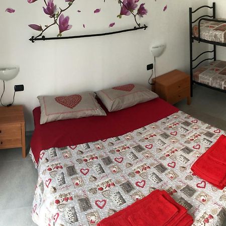 B&B Honey Rooms Σαρόνο Εξωτερικό φωτογραφία