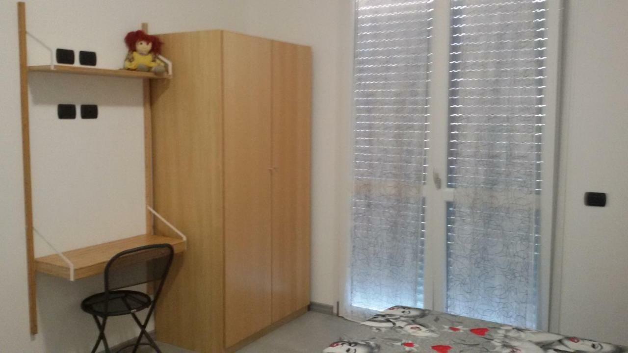 B&B Honey Rooms Σαρόνο Εξωτερικό φωτογραφία