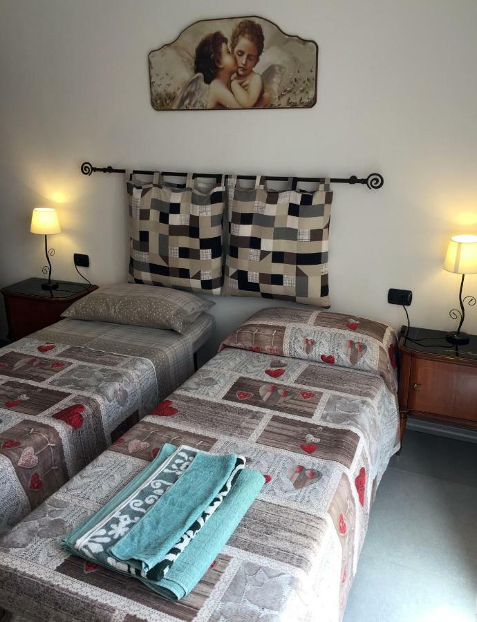 B&B Honey Rooms Σαρόνο Εξωτερικό φωτογραφία